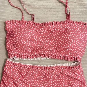 SWIM SUIT ( NEVER WORN )